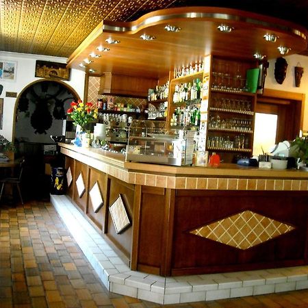 Hotel Faedo Pineta ภายนอก รูปภาพ